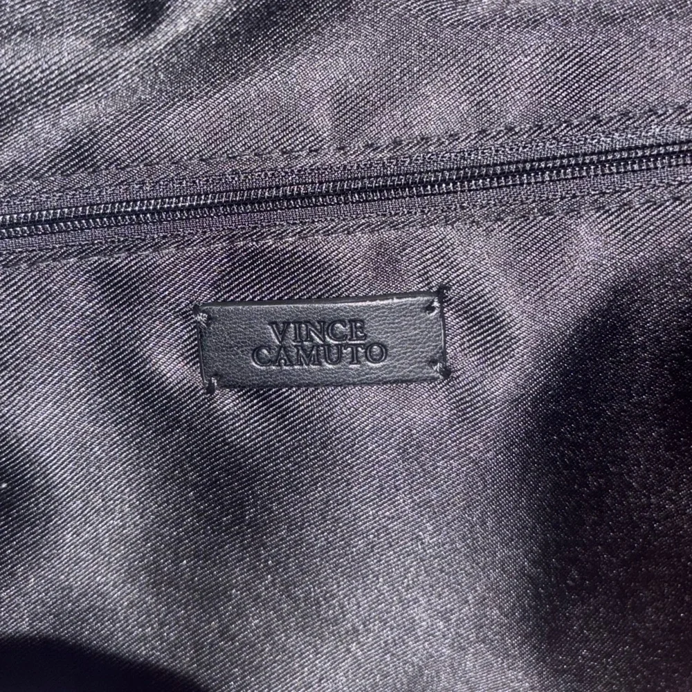 Vince Camuto Tote Quilted Black Nylon Puffer Tote Bag Leesa Shoulder Bag Zip Top - Picture 14 of 16